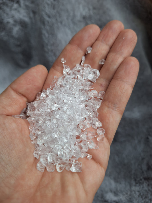 1kg Clear Druzy Goddess (2-4mm)