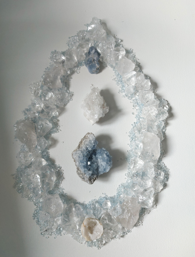 1kg Clear Druzy Goddess (25-40mm)